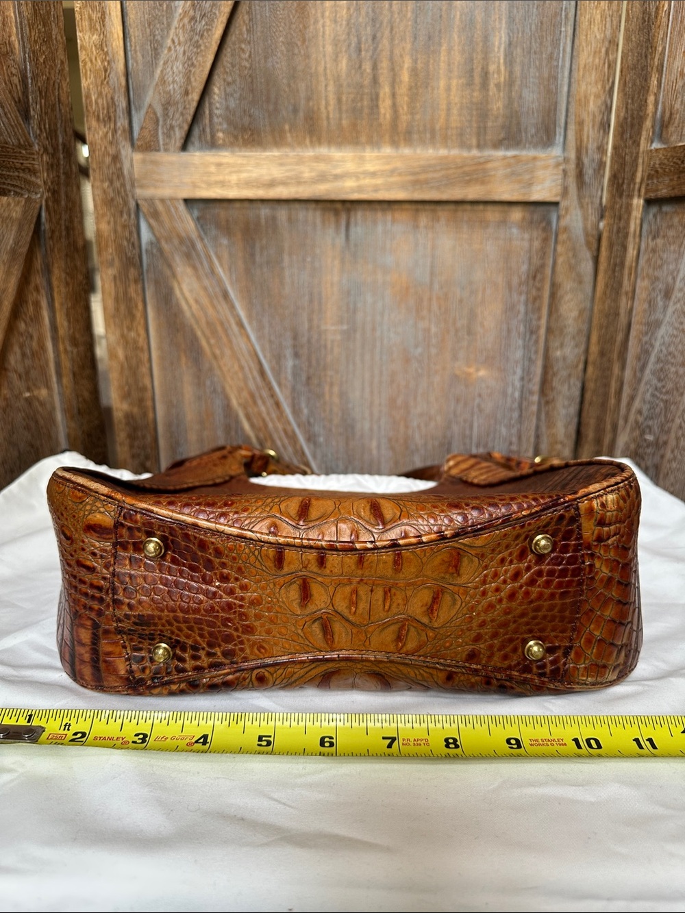 Brahmin Brown Croc-Embossed Shoulder Bag with Matching Wallet & Checkbook Cover - Picture 7 of 16